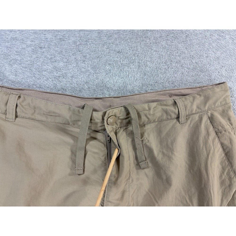 The North‎ Face Nylon Hiking Travel Shorts (Men's 35) Tan - 11" - Picture 4 of 13